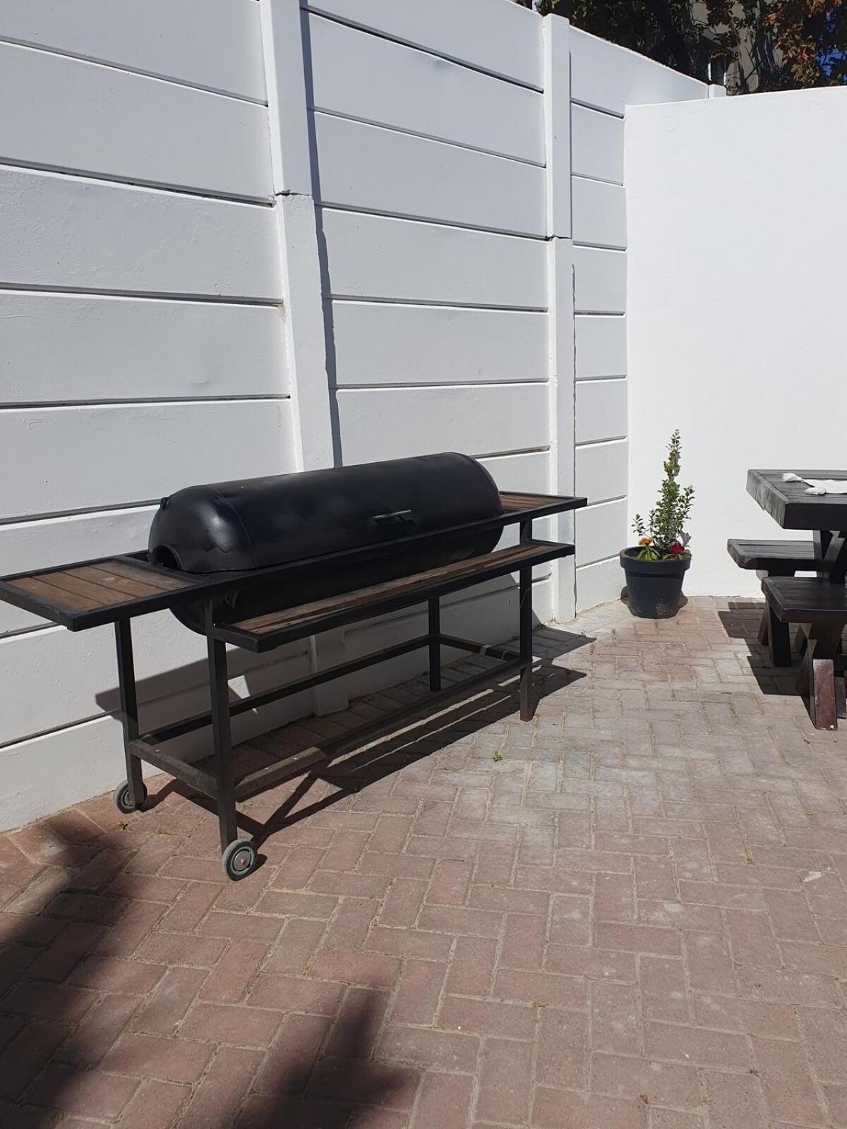Lynwood Place Apartment